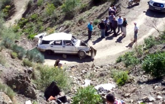 Yusufeli'nde Trafik Kazası: 2 Ölü