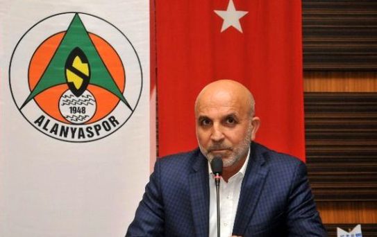 Alanyaspor'da Hasan Çavuşoğlu Güven Tazeledi