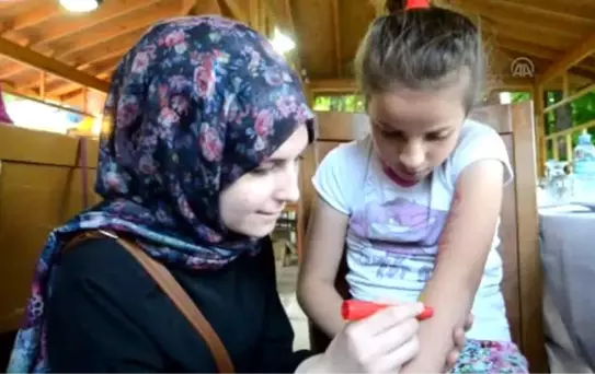 İhh'dan 'Dünya Yetimler Günü' İftarı