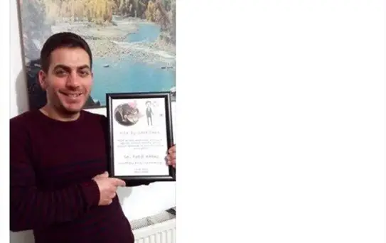 Yılın Eşi Sertifikası Verdiği Kocası Tarafından Öldürüldü