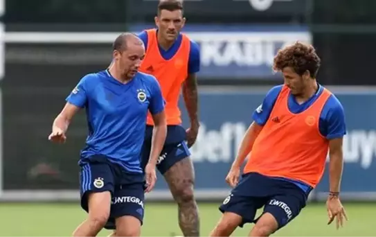 Aatif Chahechouhe, Fenerbahçe Tarihinin İlk Faslı Futbolcusu Oldu