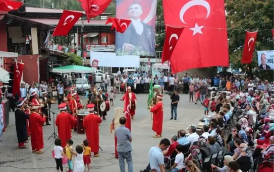 Saimbeyli'de Demokrasi Şehitleri İçin Kur'an ve Mevlüt Okutuldu