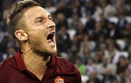 Totti 23 Sezon Üst Üste Gol Attı