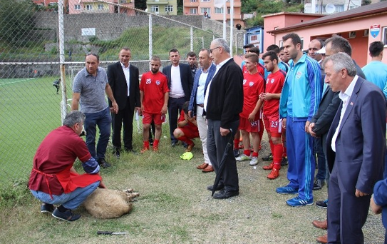 Zonguldak Süper Amatör Küme Futbol Sezonu Kurban Kesilerek Açıldı