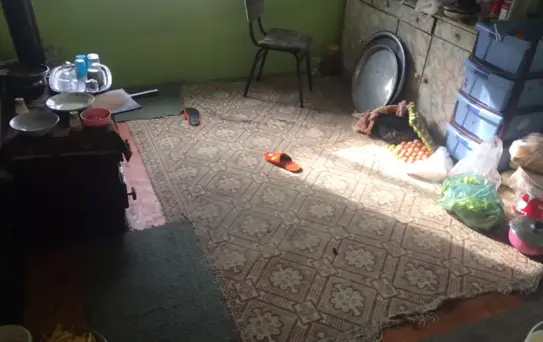 Eşini Bıçaklamak İsterken Araya Giren Oğlunu Yaraladı