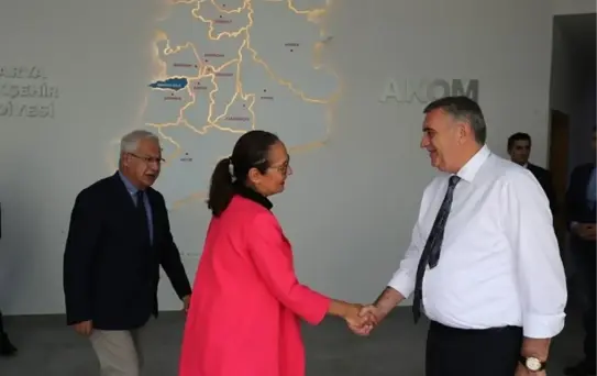 Başkan Toçoğlu, Stk Temsilcilerine Hizmetleri Gezdirdi