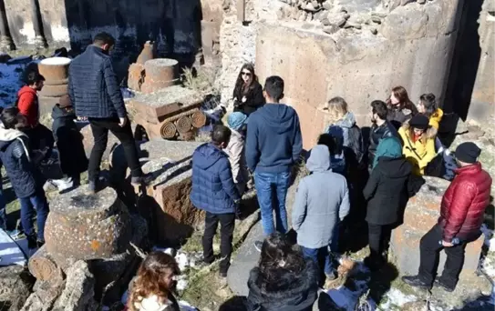 Arü Öğrencilerinden Ani Antik Kentine Gezi