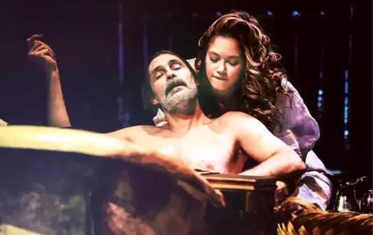 Burnu Kanayan Melisa Şenolsun, Oyunu Bırakmadı