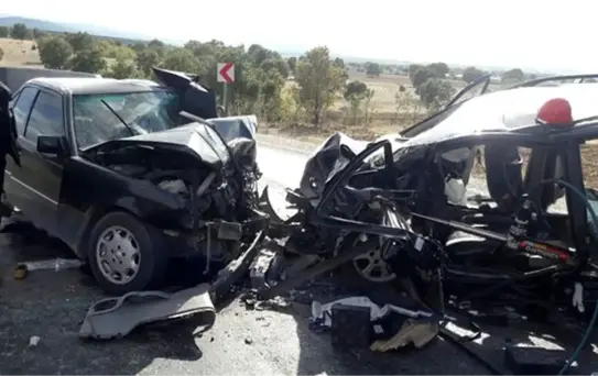 Uşak'ta Trafik Kazası: 1 Ölü