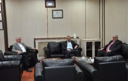 AK Parti Teşkilat Başkan Yardımcısı Yüksektepe Erzurum Ticaret Borsası'nı Ziyaret Etti