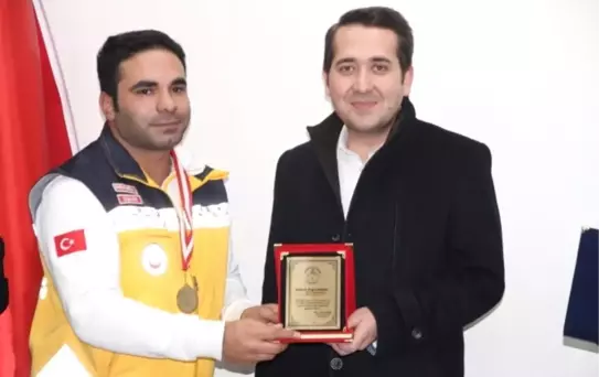 Van Ekibi 'Uluslararası Ambulans Rallisi'nde Birincilikle Ayrıldı