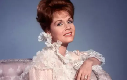 Hollywood Yıldızı Debbie Reynolds: Sette Tacize Uğradım, Tokat Yedim