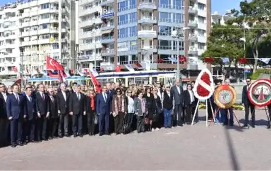 Çelenk Törenini İptale Tepki