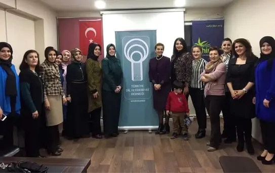Tded'de Türk İslam Medeniyeti'nde Öne Çıkan Kadınlar Yâd Edildi