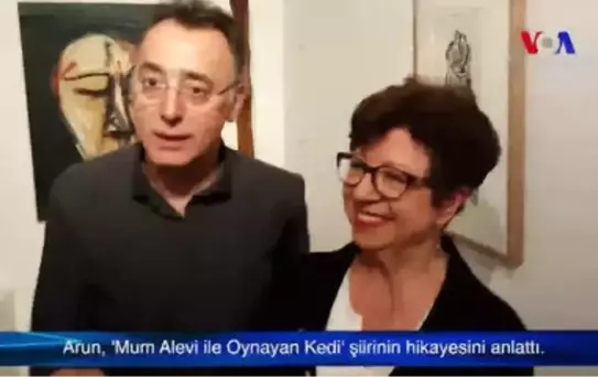 Özdemir Asaf Fransızca'da