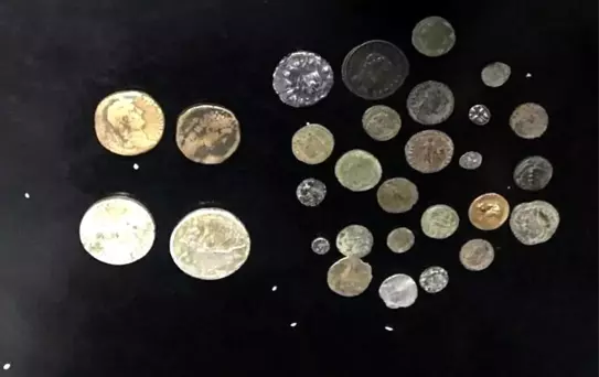 Dha İstanbul - Zekeriyaköy'de 121 Adet Tarihi Eser Ele Geçirildi