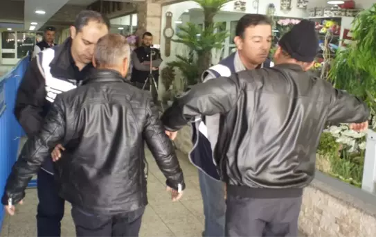 Alaşehir MHP Kongresinde Halis Yörür Başkan Seçildi