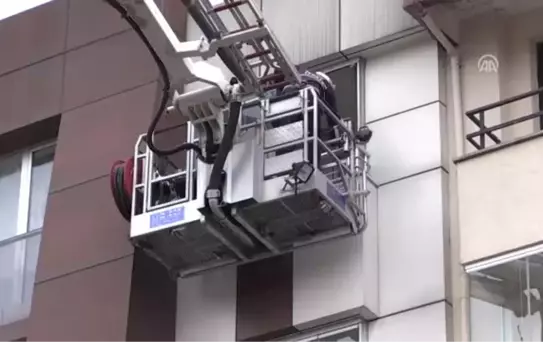 Işe Gitmeyen Engelli Memur Evinde Baygın Bulundu