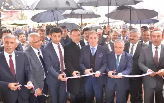 Kuruçay İlk ve Ortaokulu Törenle Açıldı