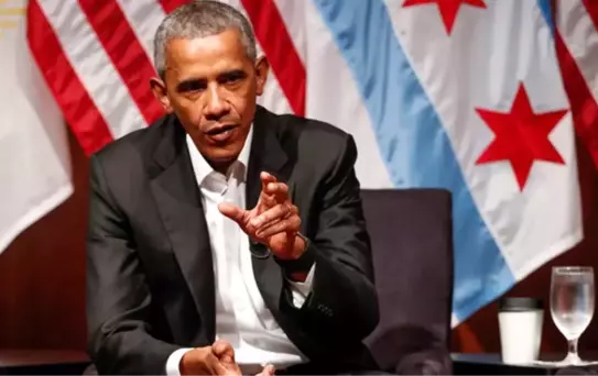 Obama Görevi Devrettikten Sonra İlk Kez Kamuoyu Önüne Çıktı
