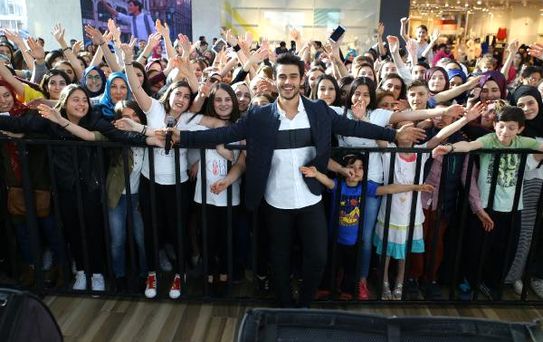 Cem Belevi'den Yeni Single Müjdesi