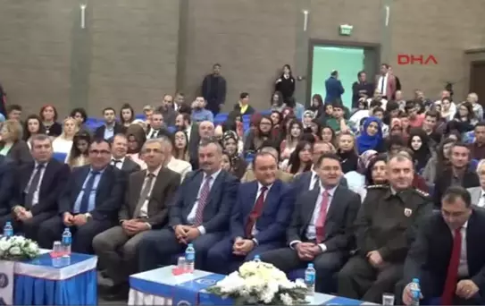 Kırıkkale Kırıkkale Üniversitesi'nde 2. Ulusal Hacı Taşan Bağlama Yarışması
