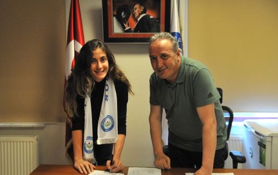 Nilüfer Transfer Hız Kesmiyor