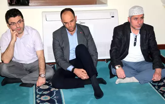 15 Temmuz Ruhunu, Nöbetle Diri Tutuyorlar