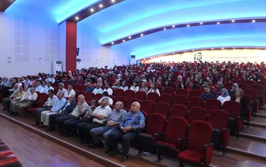 Kırıkhan'da Şiir ve Türkü Dinletisi