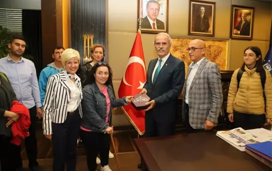 Beyazay'dan Teşekkür Ziyareti