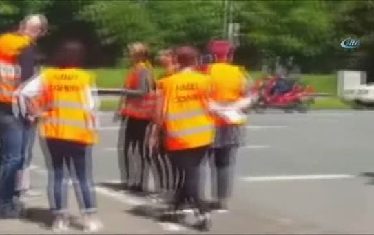 Almanya'da Bomba İhbarı