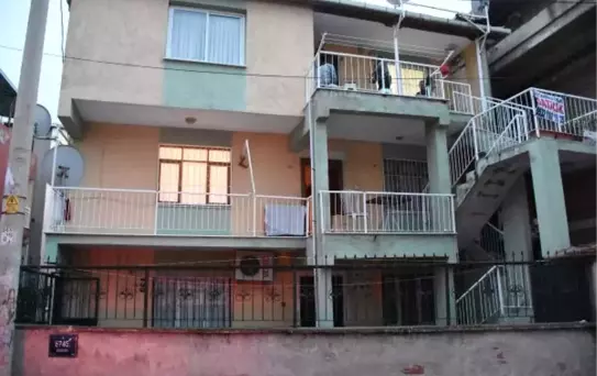 Kendisine Şantaj Yaptığını İddia Ettiği Sevgilisini Öldüren Kadın Tutuklandı