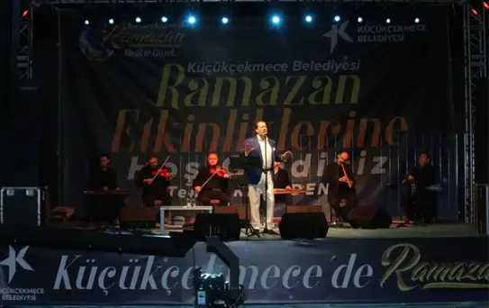 Küçükçekmece'de Ramazan Etkinlikleri Ahmet Özhan Konseriyle Başladı