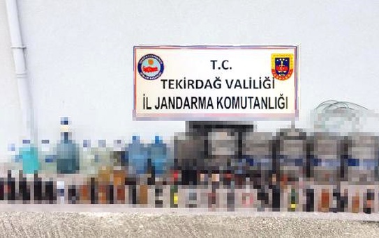 Tekirdağ'da Bin 650 Litre Sahte Rakı Ele Geçirildi