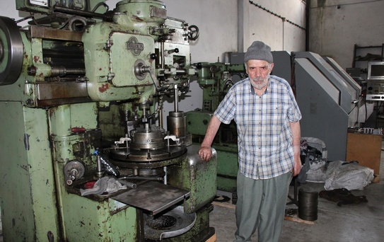 87 Yaşında, Hala Torna Tezgahı Başında
