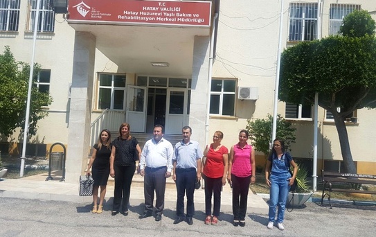 Samandağ Belediyesi Huzurevi Sakinlerinin Yanında