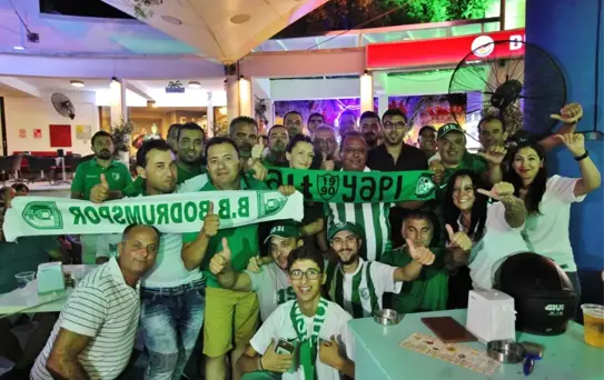 Yeni Marş Taraftardan Tam Not Aldı