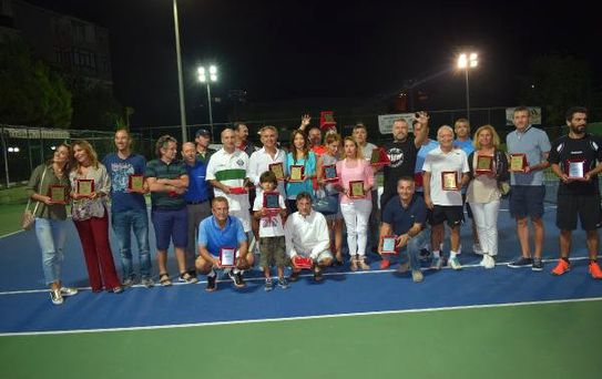 Niyazi Mete Tenis Turnuvası Tamamlandı
