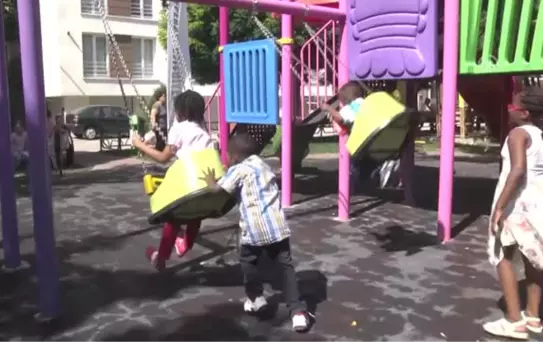 Sığınmacı Çocuklar Parkta Eğlendi