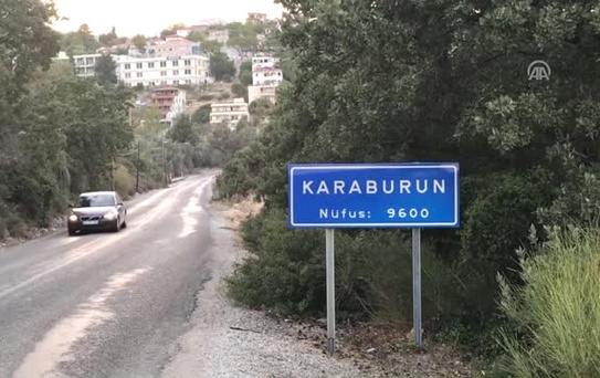 Herkes Okusun' Diye Sokak Kitaplığı Kurdu