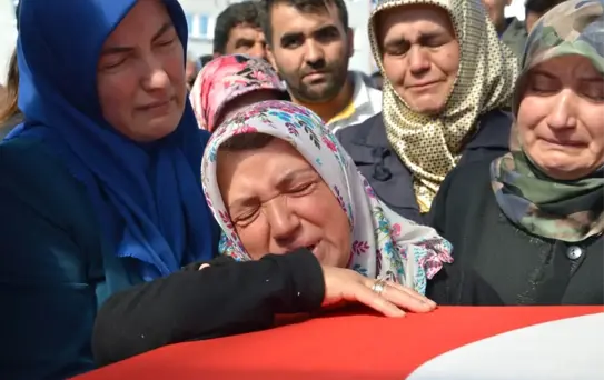 Annesine Bu Sözü Vermiş