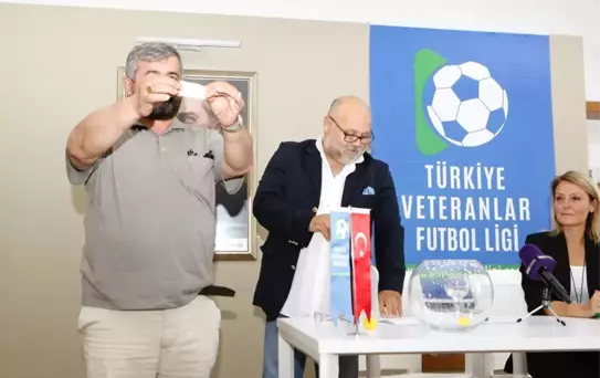 Çaycuma'da Veteranlar Futbol Takımı Kuruldu