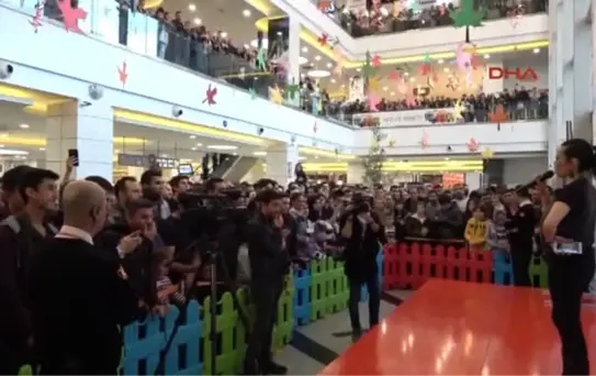 Eskişehir Kurtlar Vadisi Vatan Filminin Eskişehir Galasında Şaşmaz'a Yoğun İlgi