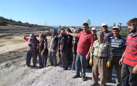 İzmir-İstanbul Otoyolu'nun Geçtiği Mahallede Yol Tepkisi