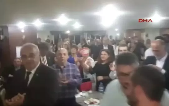 Artvin Müftülere Nikah Kıyma Yetkisine Cumhuriyet Balosu'nda Nikahlı Tepki