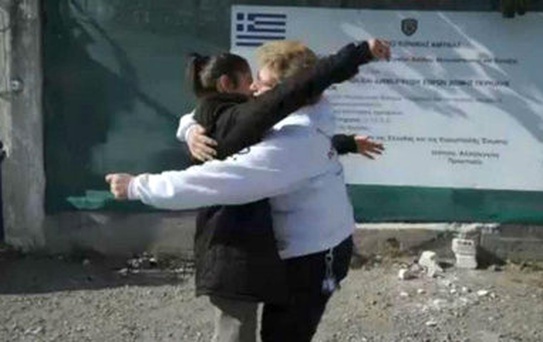 Yunanistan'da Bazı Mülteci Kampları Kapatılıyor