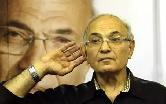 Cumhurbaşkanlığı Seçiminde Aday Olacağını Söyleyen Mısır Eski Başbakanı Gözaltına Alındı