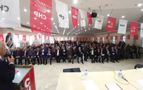 CHP Merkez İlçe Başkanı Kamil Davarcı, Yeniden Seçildi