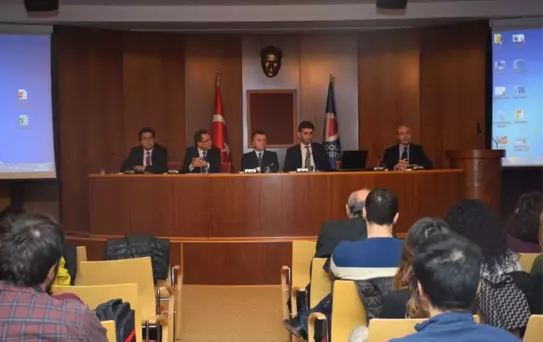 Nicel ve Nitel Araştırmalarda Karşılaşılan Yaygın Hatalar' Paneli