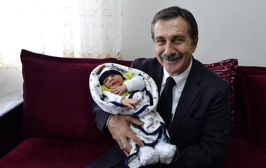 Başkan Ataç Bebek Ziyaretlerini Sürdürüyor